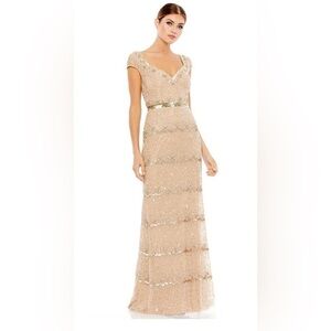 Nwt Mac Duggal Cap Sleeve Embellished Column Gown in Nude